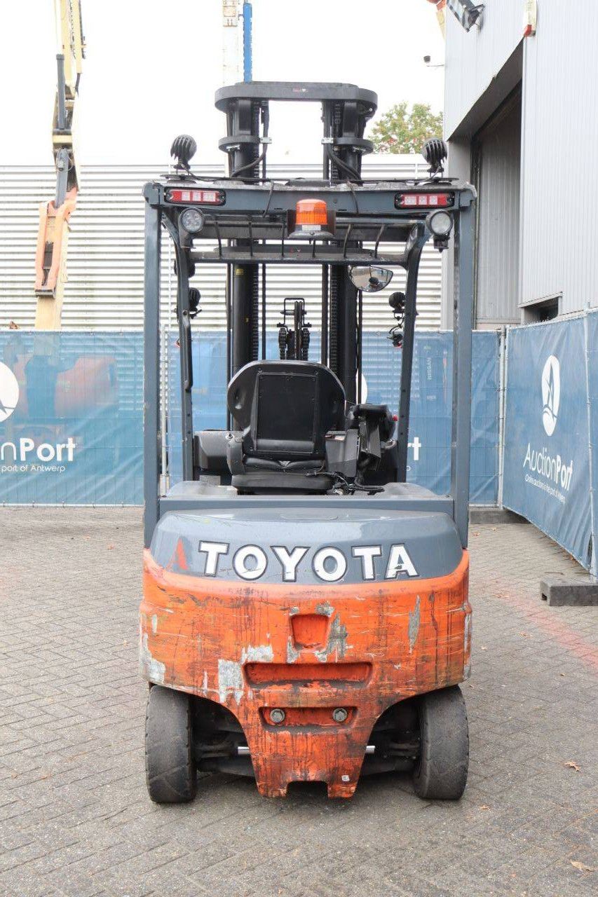 Heftruck Toyota 8FBMT30 Elektrisch 3000kg 6.5m 2019