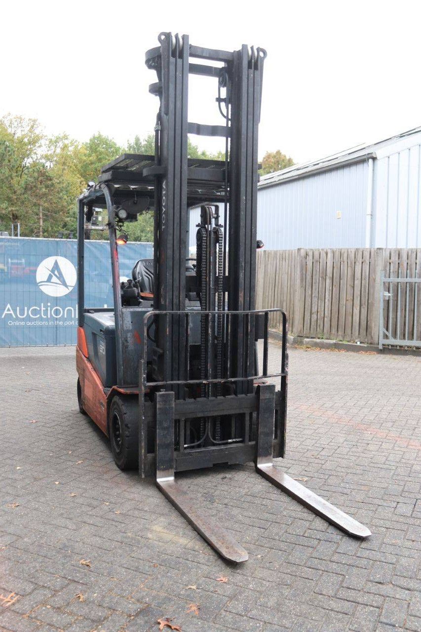 Heftruck Toyota 8FBMT30 Elektrisch 3000kg 6.5m 2019