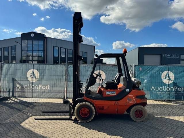Heftruck Linde H30T LPG 3000kg 8.1m 1994