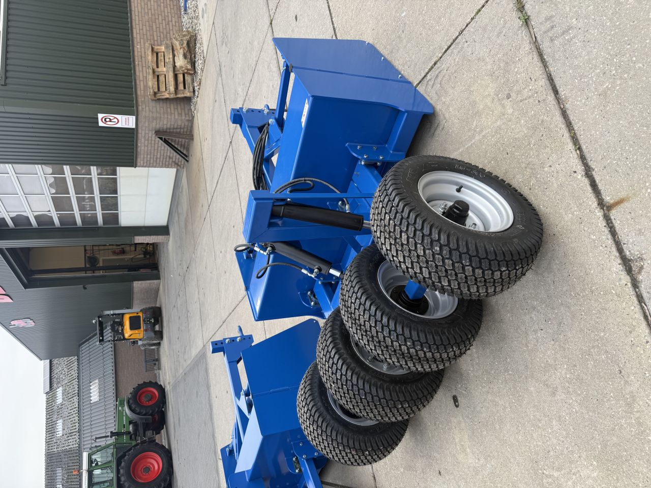 Kilverbak mini tractor smalspoor 150 demo