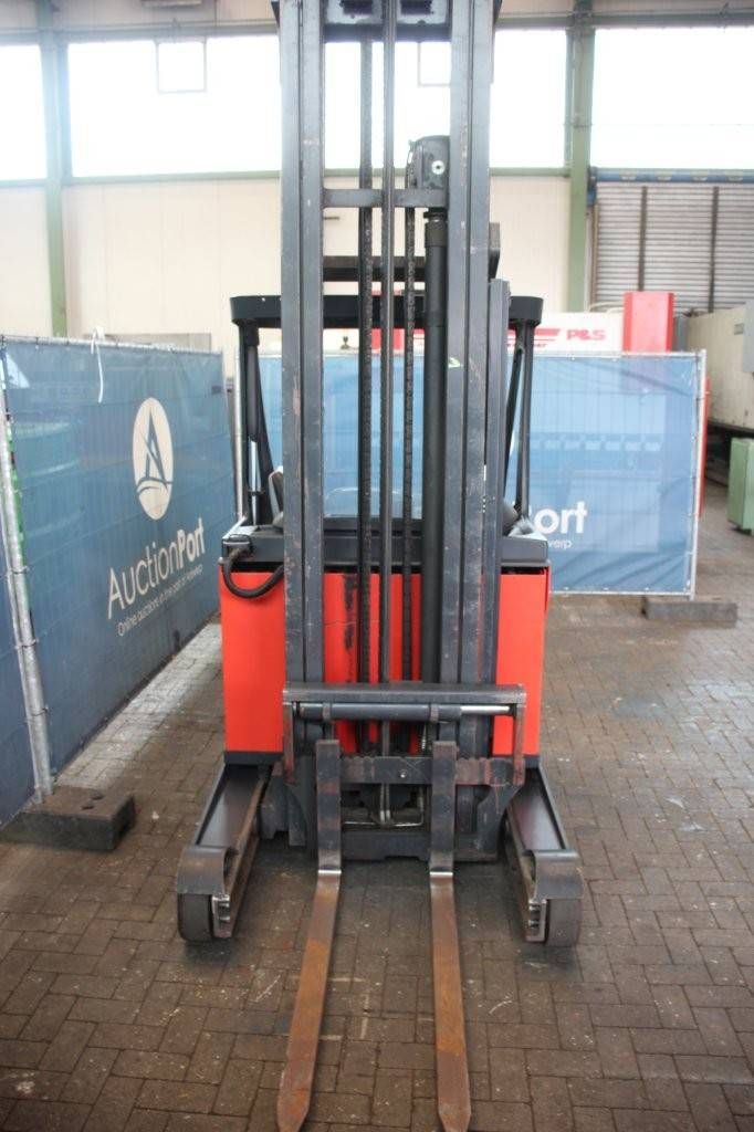 Schubmaststapler Linde R14-01 Elektro 1400kg 8,6m 2015