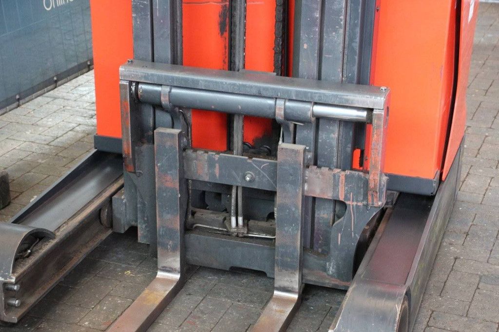 Schubmaststapler Linde R14-01 Elektro 1400kg 8,6m 2015