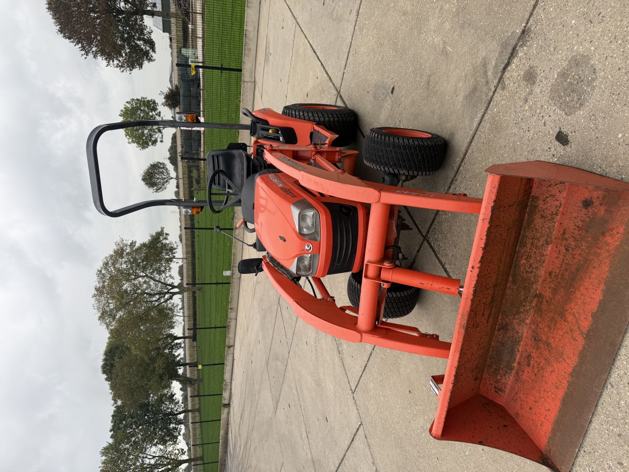 Kubota bx2350 Hydrostaat met voorlader