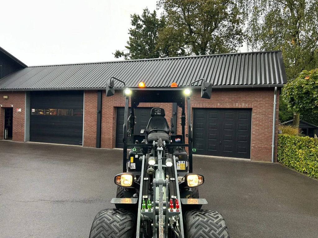Giant G2500HD X-tra VERKOCHT