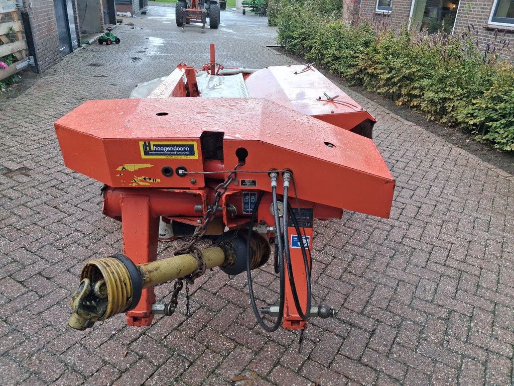 Kuhn Fc243 maaier met kneuzer