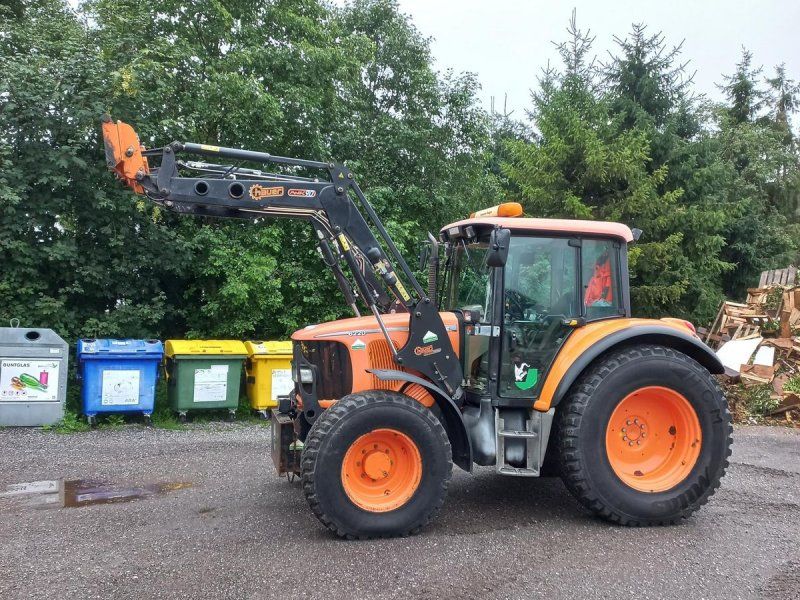 John Deere 6220
