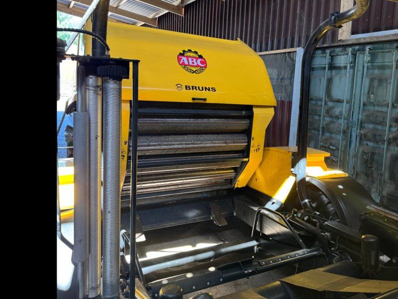 New Holland Rooll  125 Combi