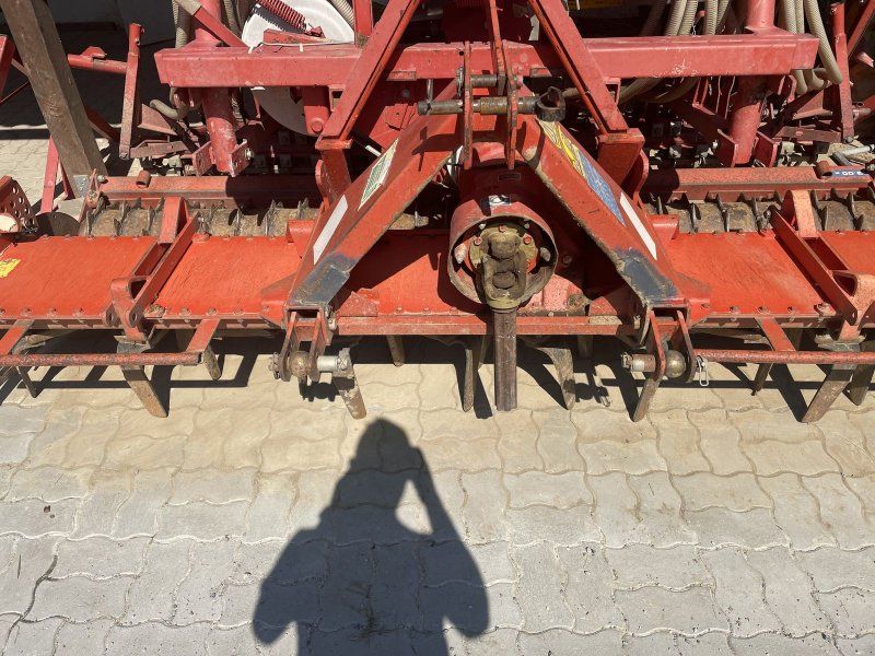 Accord Kuhn HRB302D + DL
