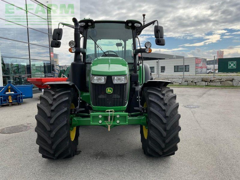 John Deere 5095M
