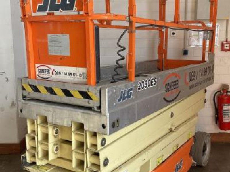 JLG 2030ES
