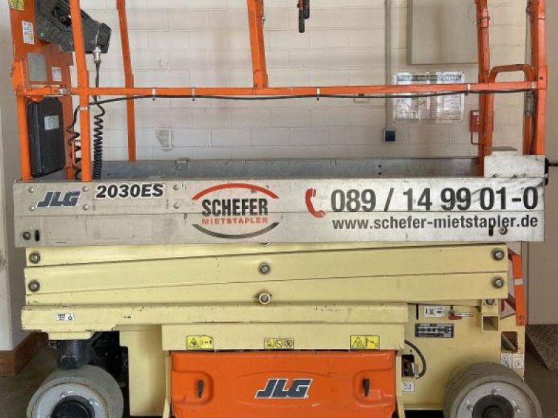 JLG 2030ES