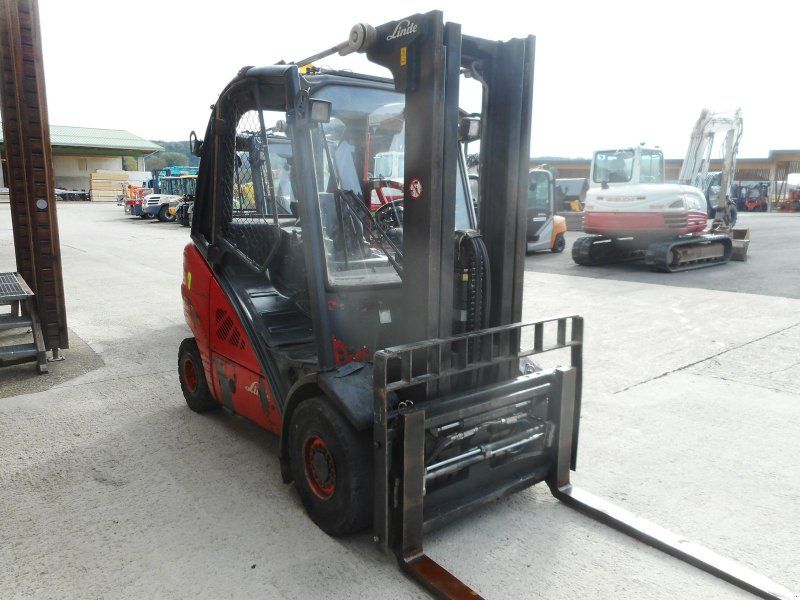 Linde H30D-01 Tripl 4,8m + SS + ZV + Halbkab.