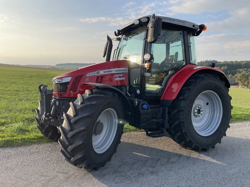 Massey Ferguson 5710 S Efficient