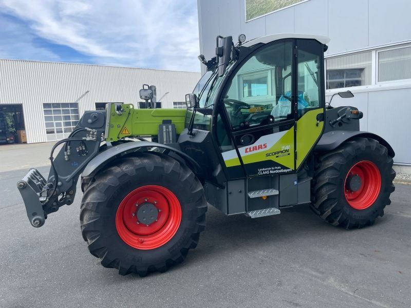 Claas SCORPION 741 VARIPOWER 2