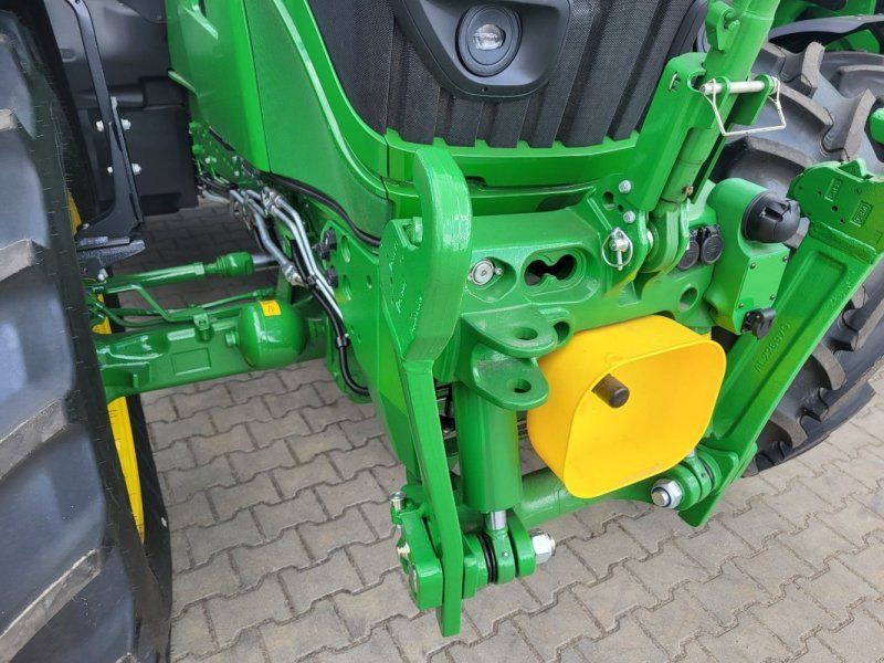John Deere 6R 155