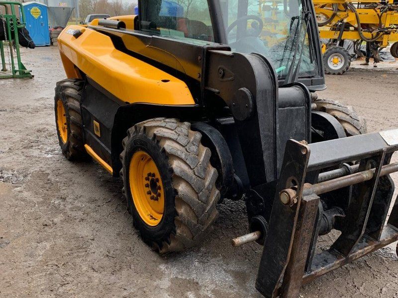 JCB 515-40