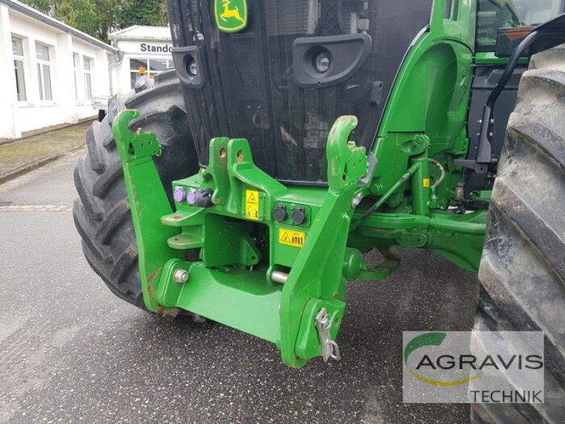 John Deere 7R 330