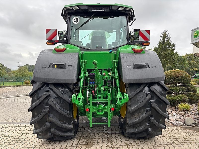 John Deere 7R 310