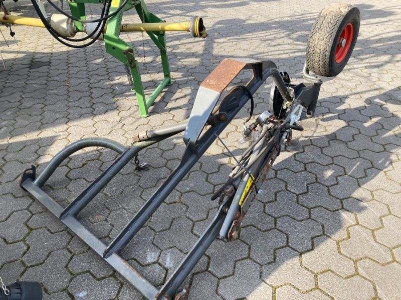 Claas Ballenaufsteller Uniwrap