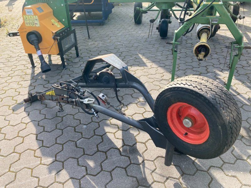 Claas Ballenaufsteller Uniwrap