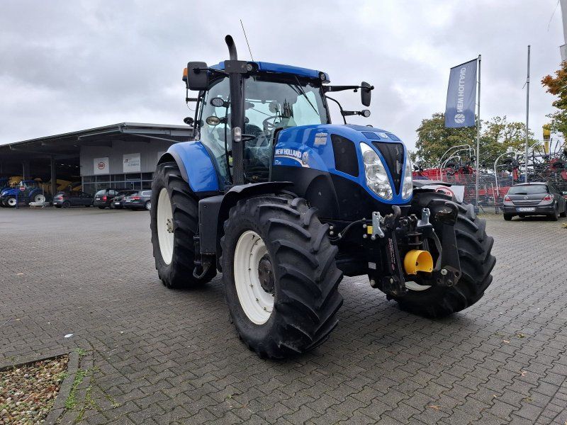 New Holland T7.210 AC