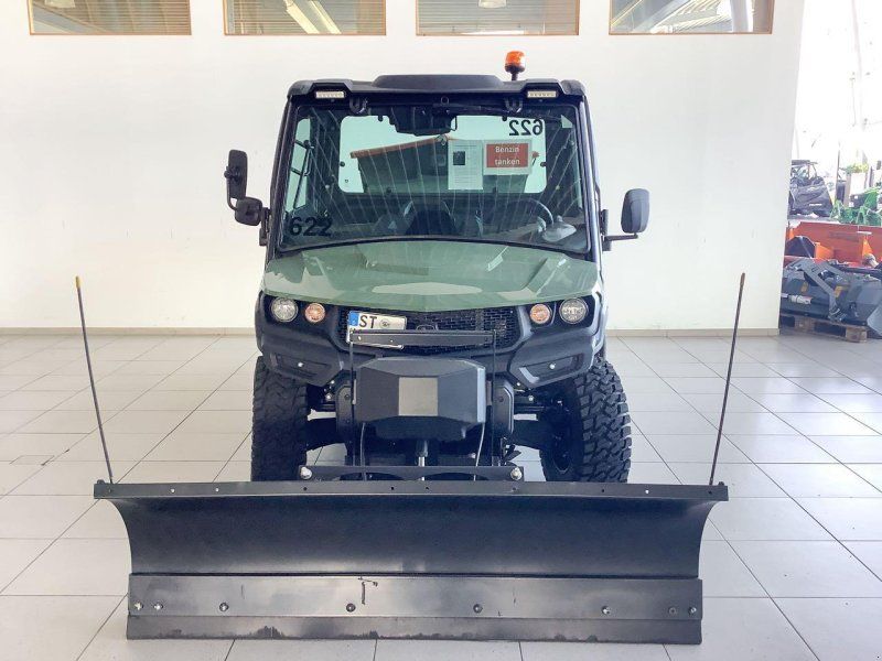 John Deere Gator XUV 835M