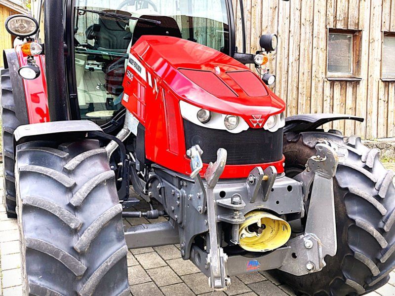 Massey Ferguson 5608 Dyna 4