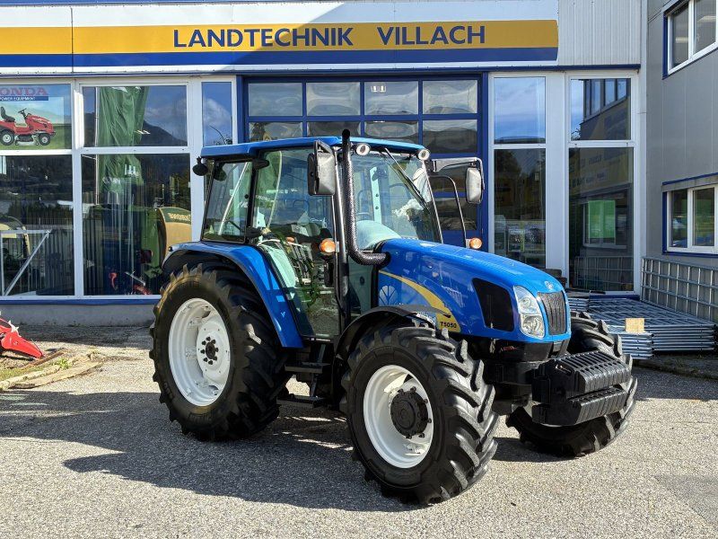 New Holland T5050