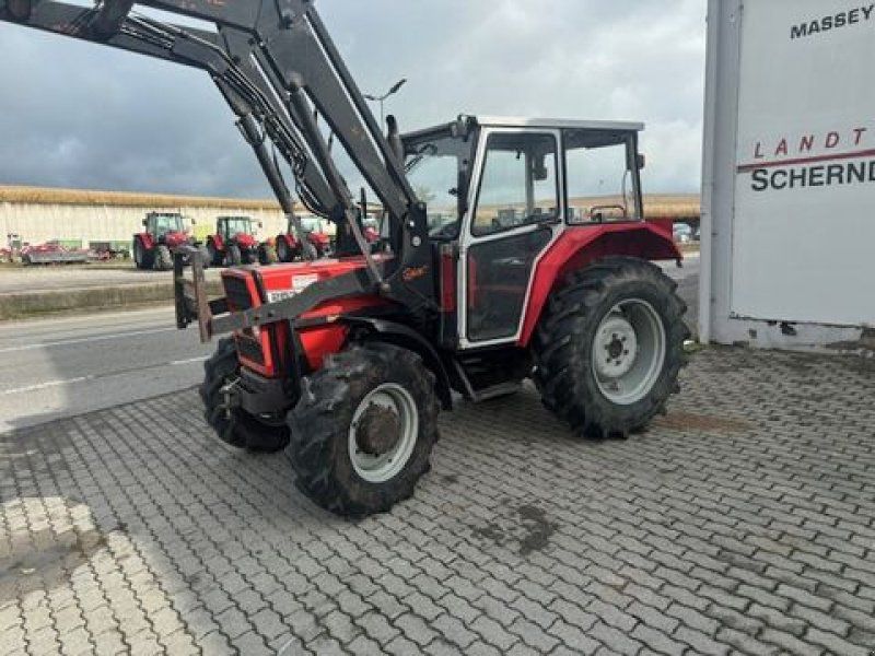Massey Ferguson 253