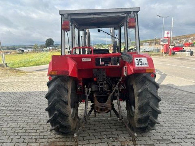 Massey Ferguson 253