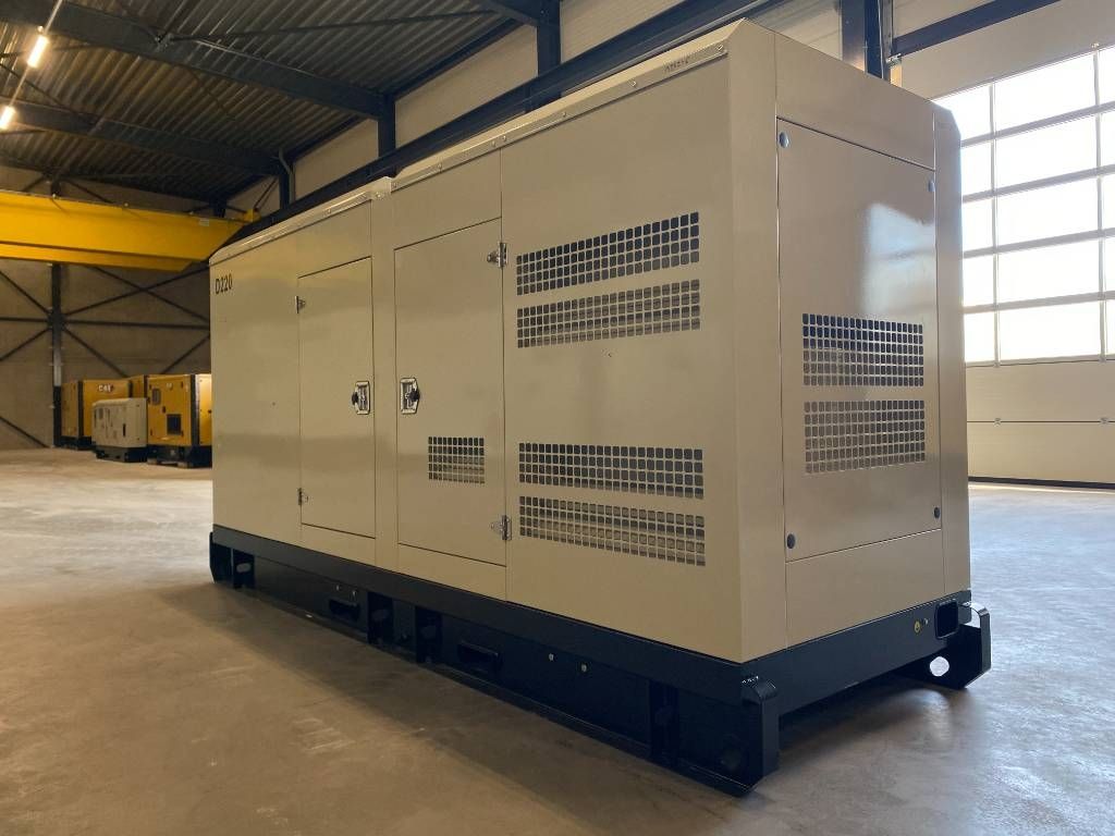 Hyundai P086TI - 220 kVA Generator - DPX-19852