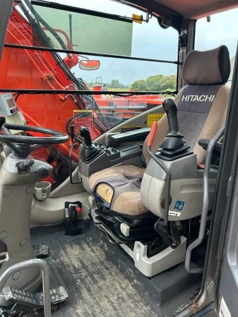 Hitachi ZX 170 W-3