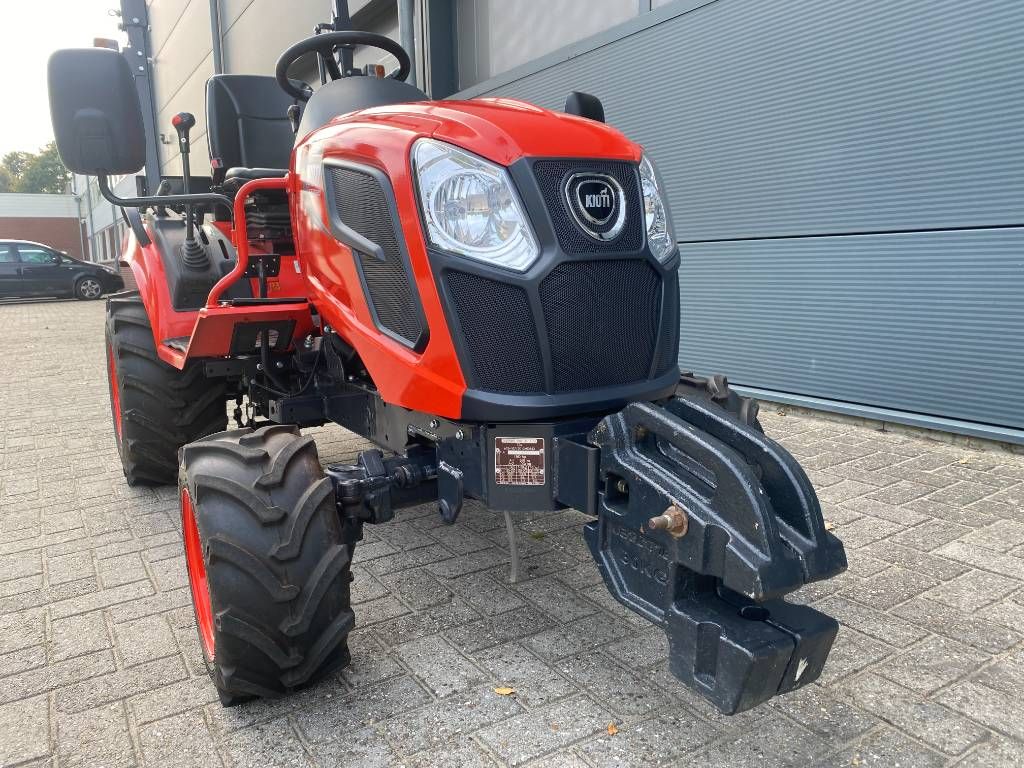 Kioti CS 2220