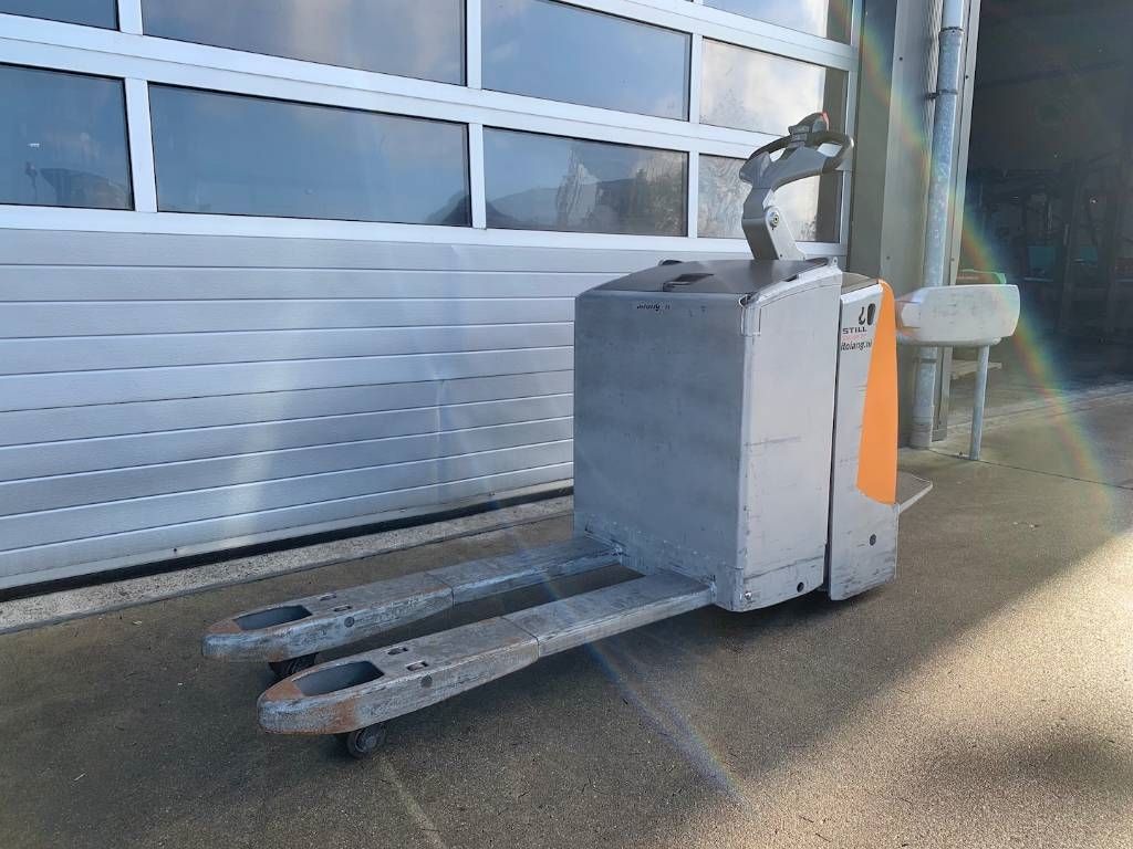 Still 2.0 ton elektrische palletwagen Still EXU-SF20