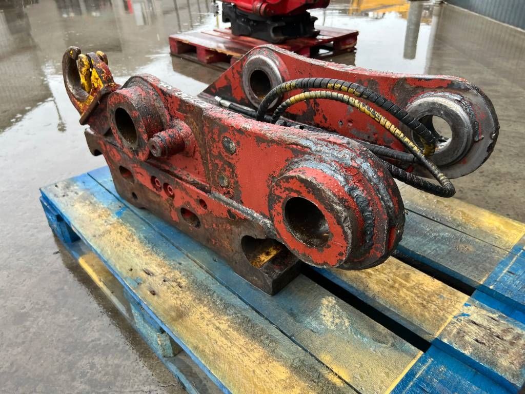 Engcon S70 - 323D
