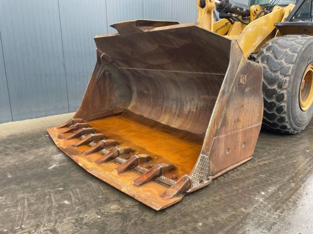 CAT 966M XE