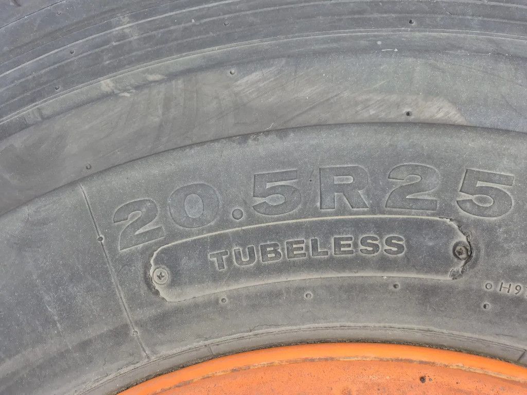 Bridgestone 20.5R25