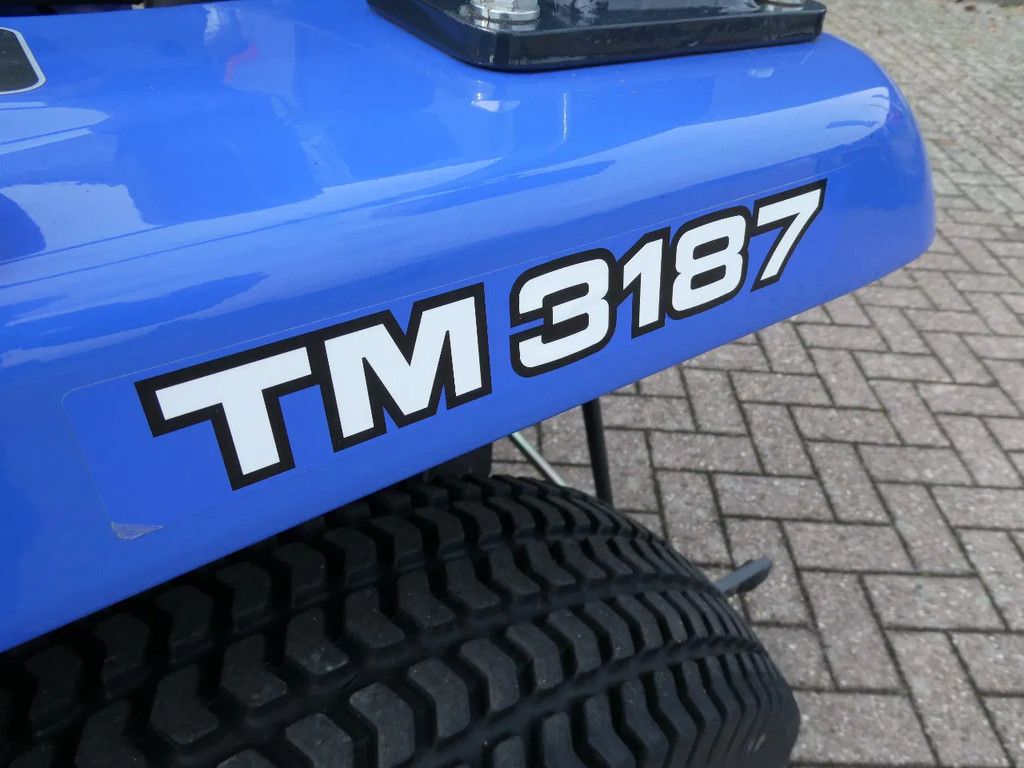 Iseki TM3187 4wd / 00120 Draaiuren / Gazonbanden
