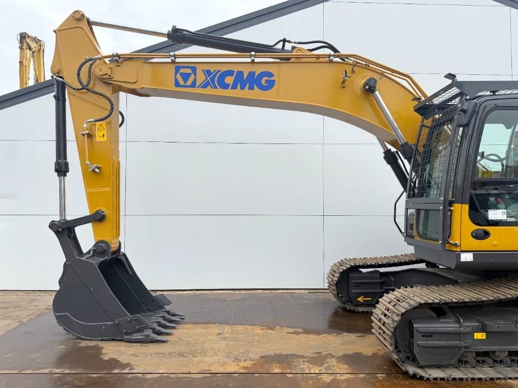 XCMG XE215i - New / Unused / 2025 Model