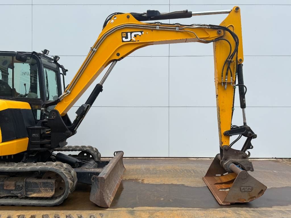JCB 86C-1 - Hammer Lines / Quick Coupler