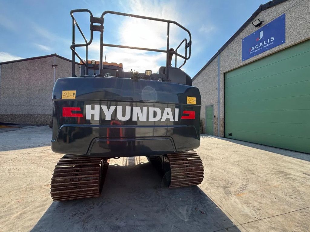Hyundai HX140AL