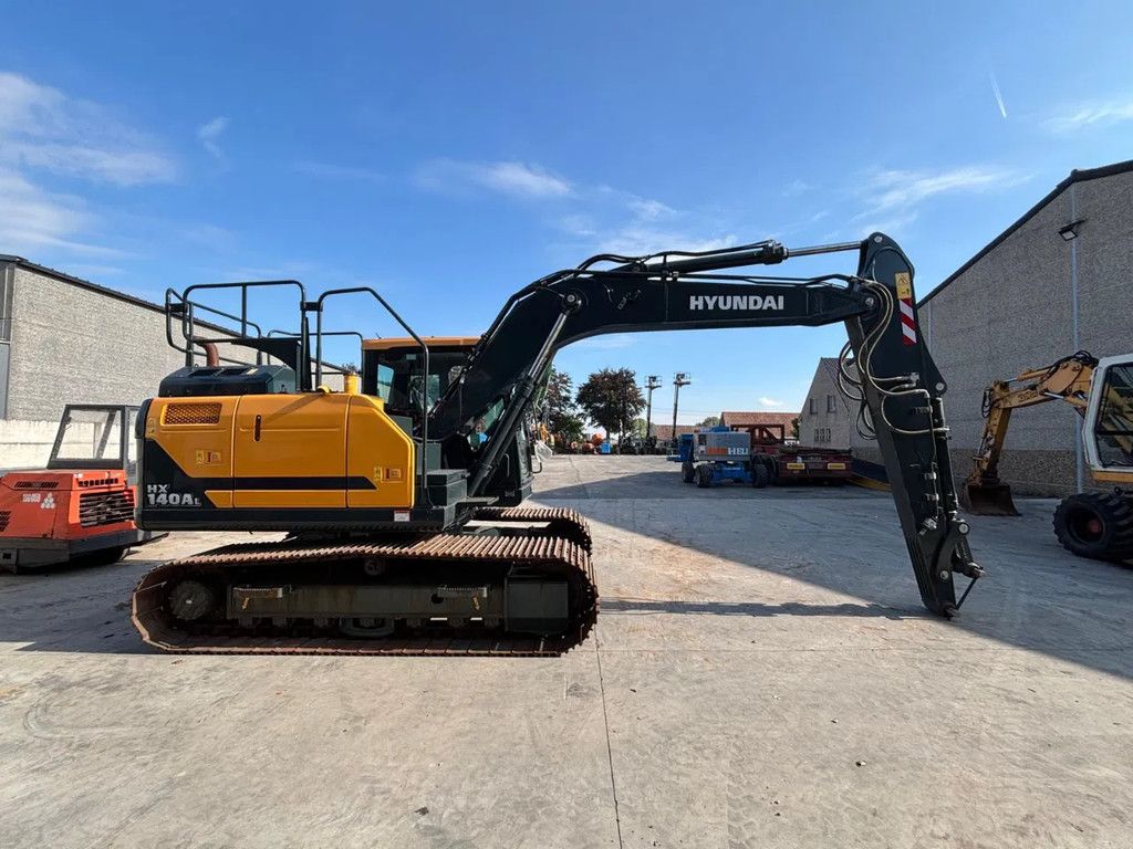 Hyundai HX140AL