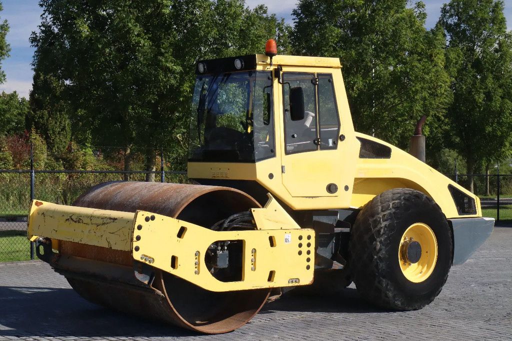Bomag BW213 D-4 | LOW HOURS! | EVIB | GOOD CONDITION