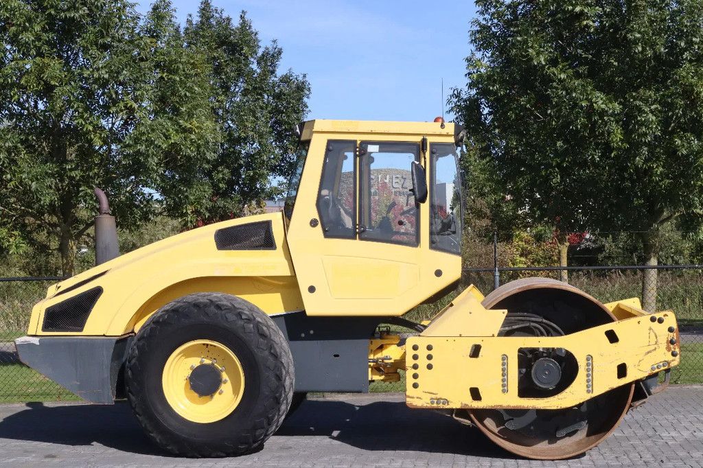 Bomag BW213 D-4 | LOW HOURS! | EVIB | GOOD CONDITION