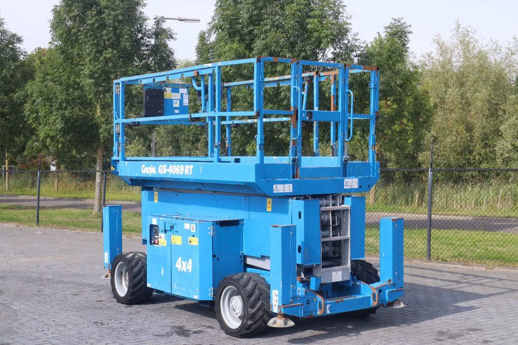 Genie GS-4069 RT | DIESEL | 14 METER