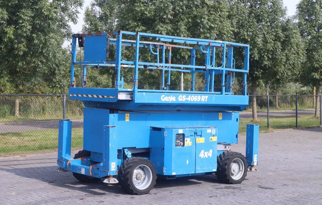 Genie GS-4069 RT | DIESEL | 14 METER