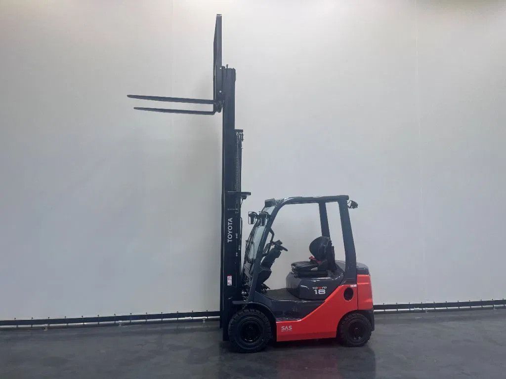 Toyota 42-8 FDF 18