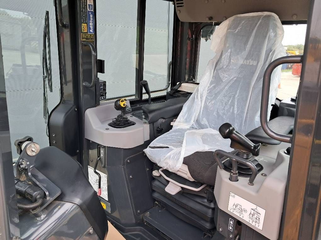 Komatsu D61PXI-24E0