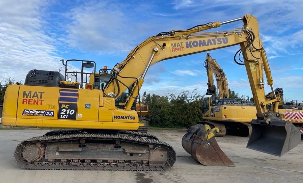 Komatsu PC210LCI-11E0