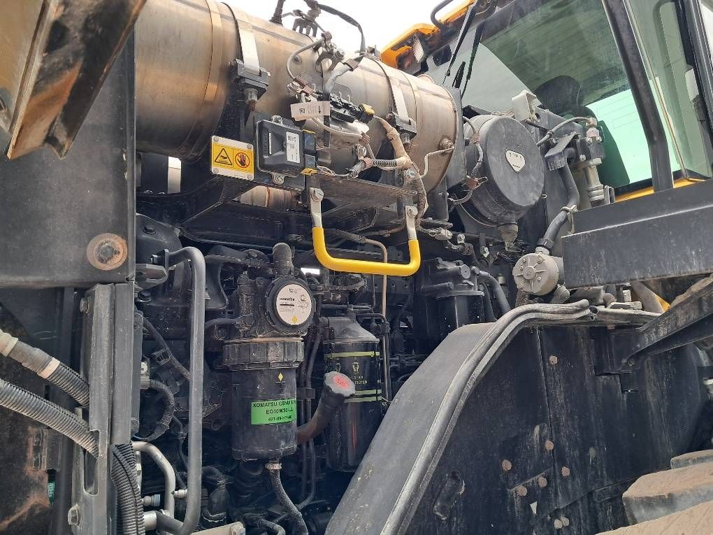 Komatsu WA475-10E0